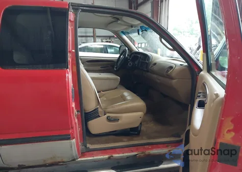 2000 Dodge Ram 2500 St z USA, uszkodzony, nr VIN 1B7KF23Z7YJ183335